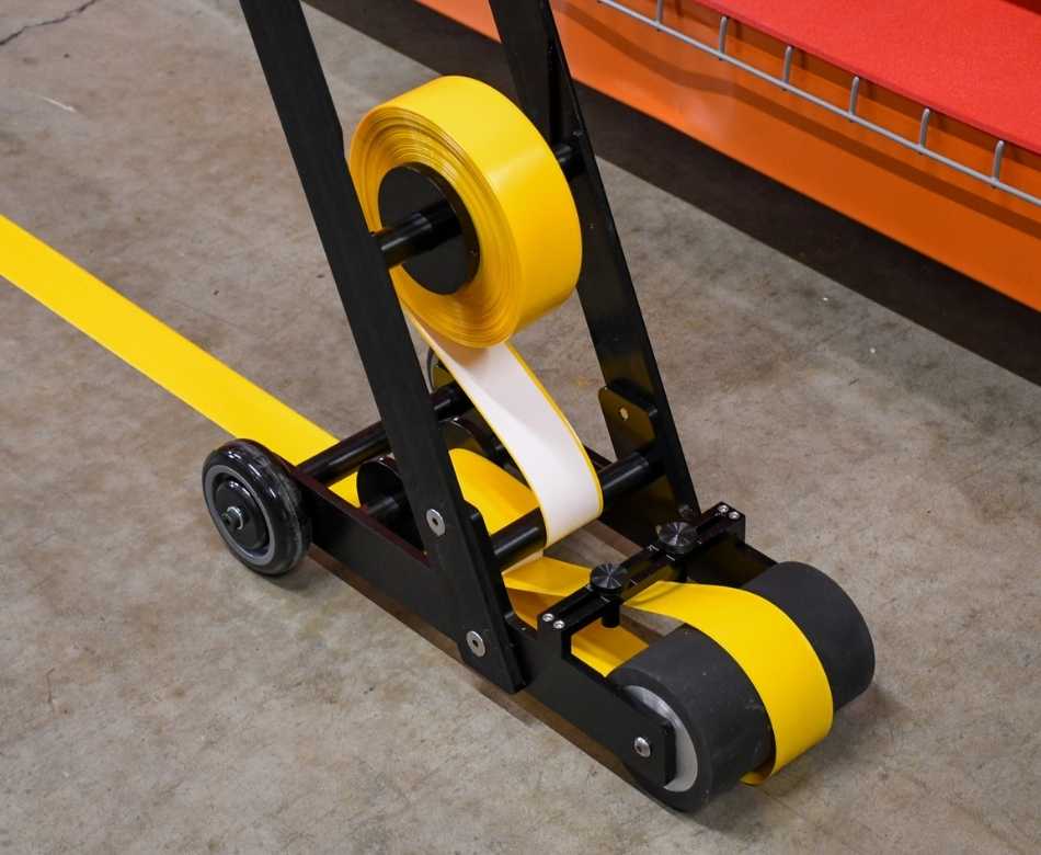 Máquina de cinta para marcar pisos