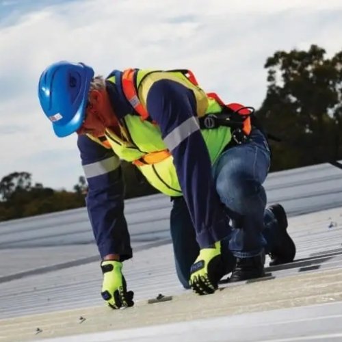 Arnés de cuerpo completo para trabajos de techado